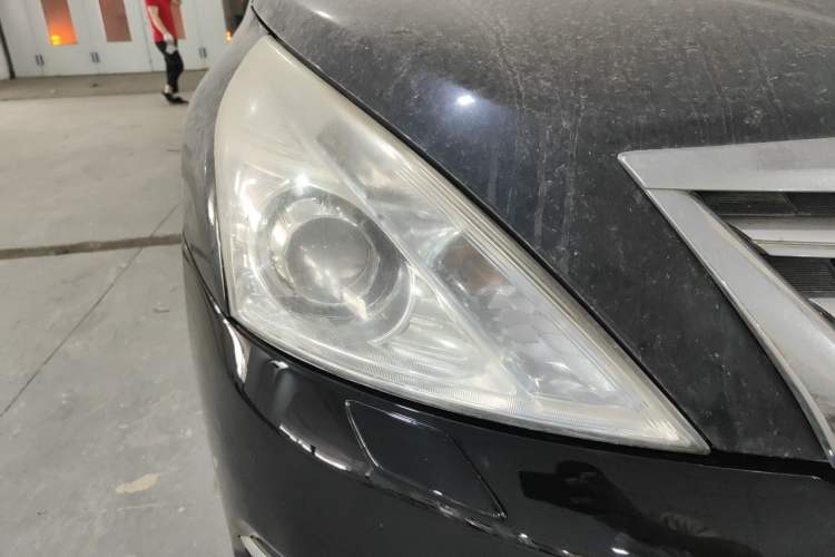 Used Nissan Teana 2011 2.5L XL Glory Edition Right Front Headlight