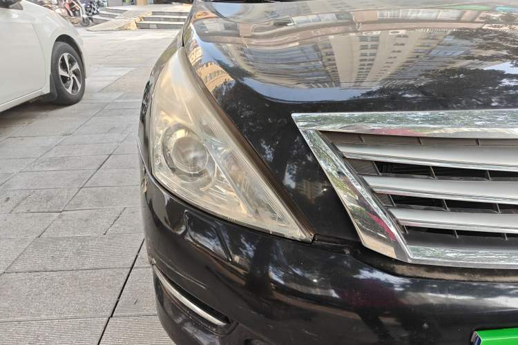 Used Nissan Teana 2011 2.5L XL Advanced Edition Right Front Headlight