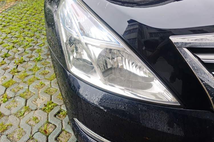 Used Nissan Teana 2011 2.0L XL Glory Edition Right Front Headlight