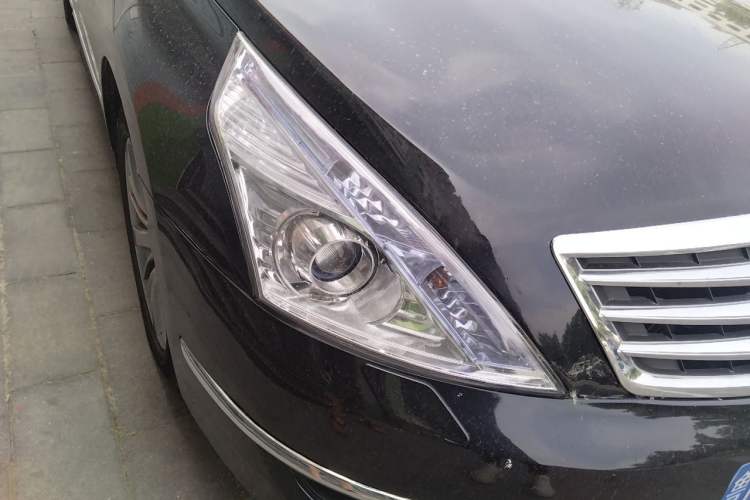 Used Nissan Teana 2011 Duke 2.5L XV Luxury Edition Right Front Headlight