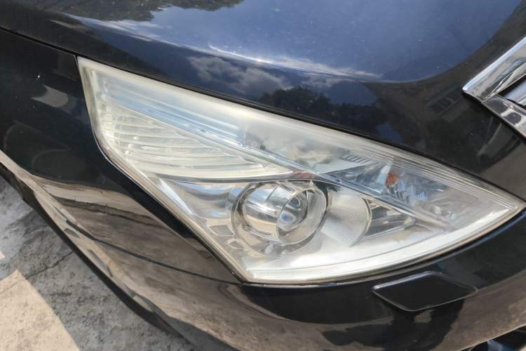 Used Nissan Teana 2011 2.5L XL Glory Edition Right Front Headlight