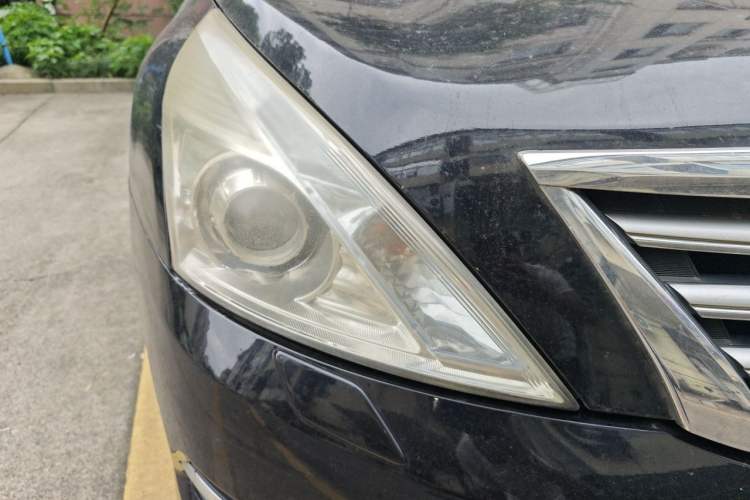 Used Nissan Teana 2011 2.5L XL Glory Edition Right Front Headlight