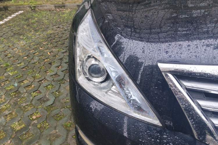 Used Nissan Teana 2011 2.5L XL Advanced Edition Right Front Headlight