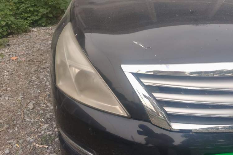 Used Nissan Teana 2011 2.0L XL Comfort Edition Right Front Headlight