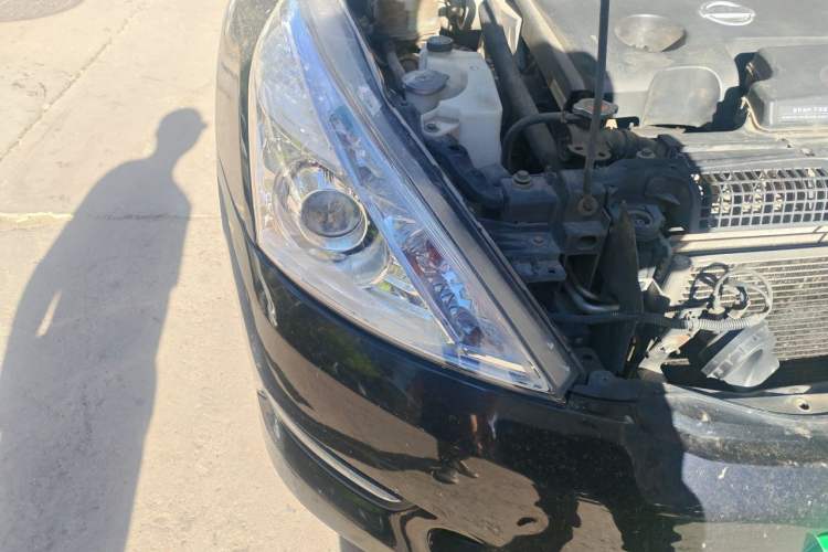 Used Nissan Teana 2011 2.5L XL Advanced Edition Right Front Headlight