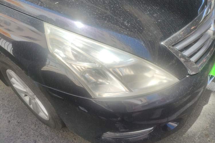 Used Nissan Teana 2011 2.0L XE Standard Edition Right Front Headlight