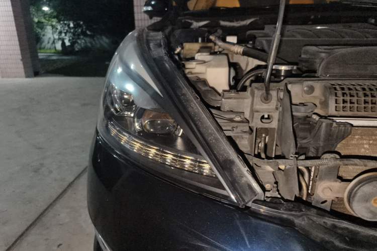 Used Nissan Teana 2011 2.0L XL Glory Edition Right Front Headlight
