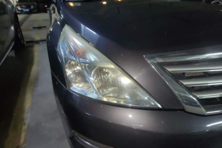 Used Nissan Teana 2011 2.0L XL Comfort Edition Right Front Headlight