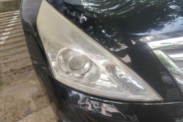 Used Nissan Teana 2011 2.5L XL Advanced Edition Right Front Headlight