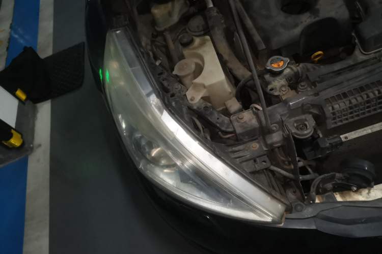 Used Nissan Teana 2011 2.5L XL Glory Edition Right Front Headlight