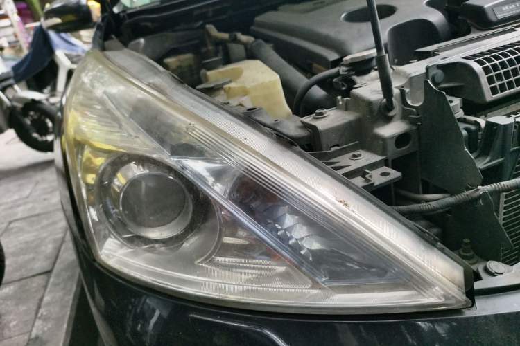 Used Nissan Teana 2011 2.5L XL Advanced Edition Right Front Headlight