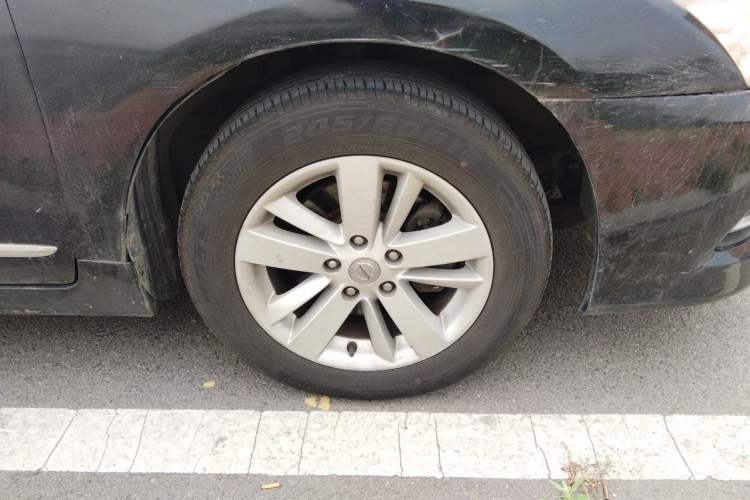 Used Nissan Teana 2011 2.5L XL Glory Edition Right Front Wheel Hub