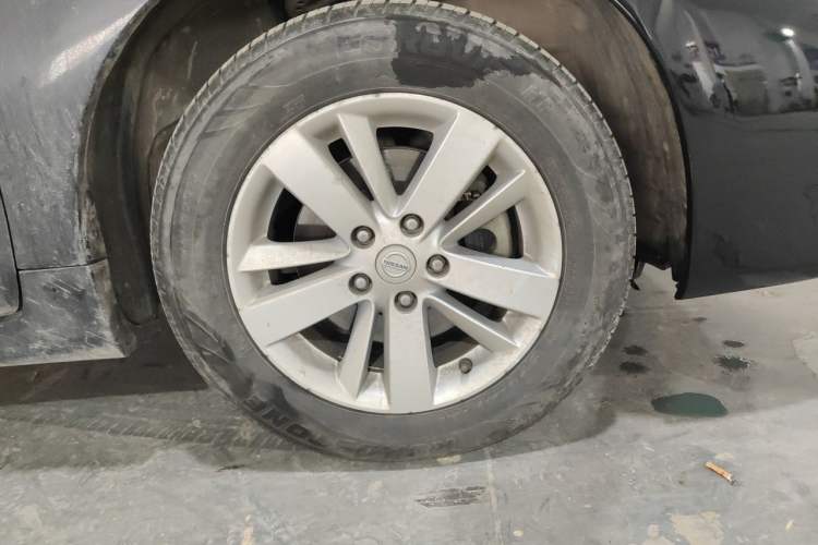 Used Nissan Teana 2011 2.5L XL Glory Edition Right Front Wheel Hub