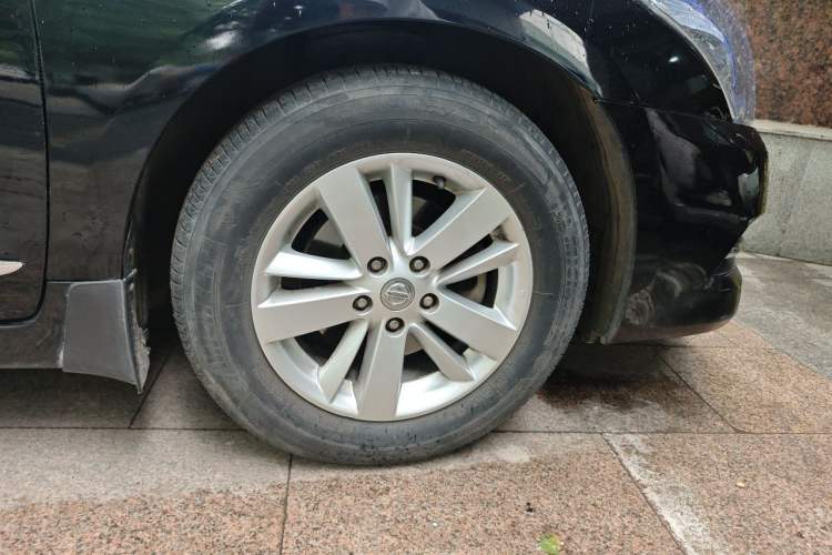 Used Nissan Teana 2011 2.0L XL Glory Edition Right Front Wheel Hub