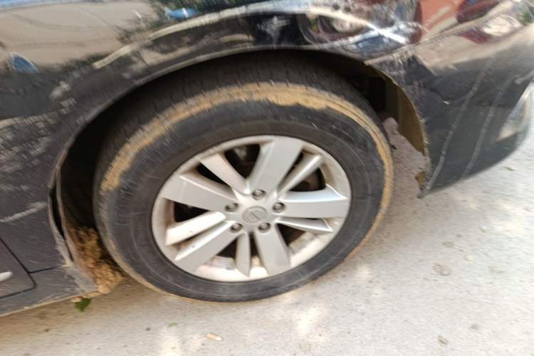 Used Nissan Teana 2011 2.5L XL Advanced Edition Right Front Wheel Hub
