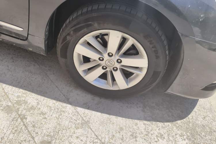 Used Nissan Teana 2011 2.5L XL Advanced Edition Right Front Wheel Hub
