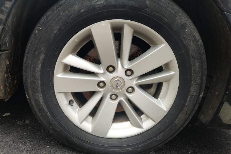 Used Nissan Teana 2011 2.0L XL Comfort Edition Right Front Wheel Hub
