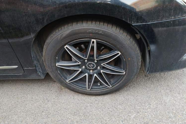 Used Nissan Teana 2011 2.0L XL Comfort Edition Right Front Wheel Hub