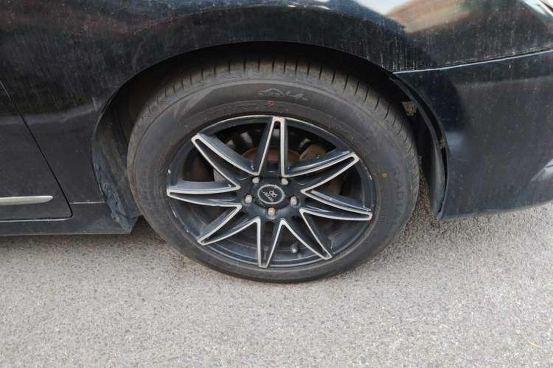 Used Nissan Teana 2011 2.0L XL Comfort Edition Right Front Wheel Hub