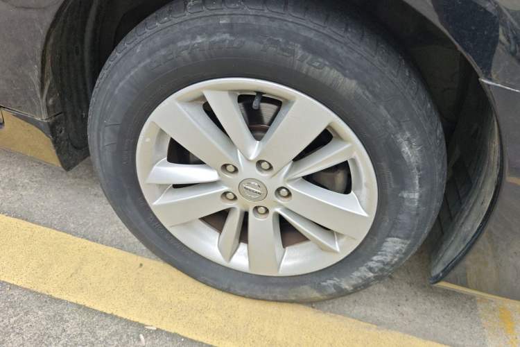 Used Nissan Teana 2011 2.5L XL Glory Edition Right Front Wheel Hub