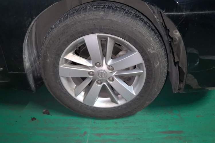 Used Nissan Teana 2011 2.5L XL Glory Edition Right Front Wheel Hub