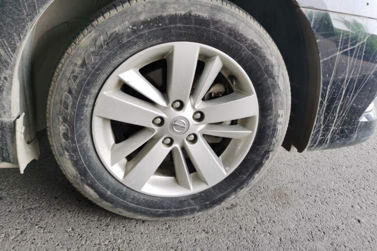 Used Nissan Teana 2011 2.0L XL Comfort Edition Right Front Wheel Hub