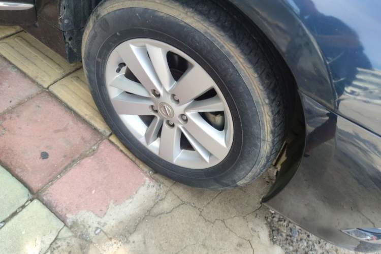 Used Nissan Teana 2011 2.5L XL Advanced Edition Right Front Wheel Hub