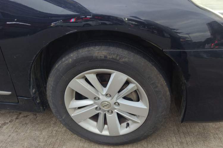 Used Nissan Teana 2011 2.5L XL Advanced Edition Right Front Wheel Hub