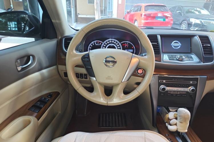 Used Nissan Teana 2011 2.0L XL Comfort Edition Steering Wheel