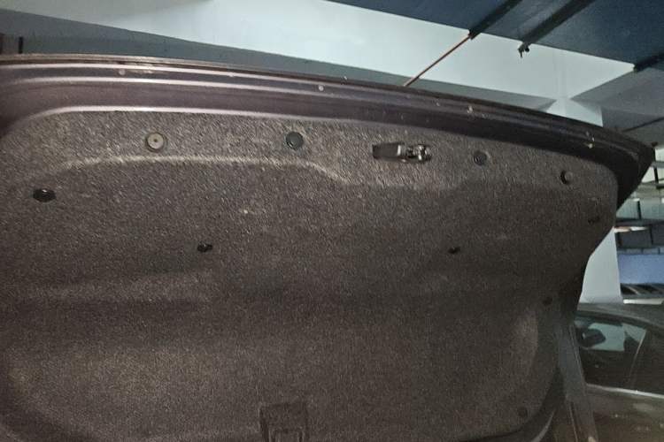 Used Nissan Teana 2011 2.0L XL Comfort Edition Trunk