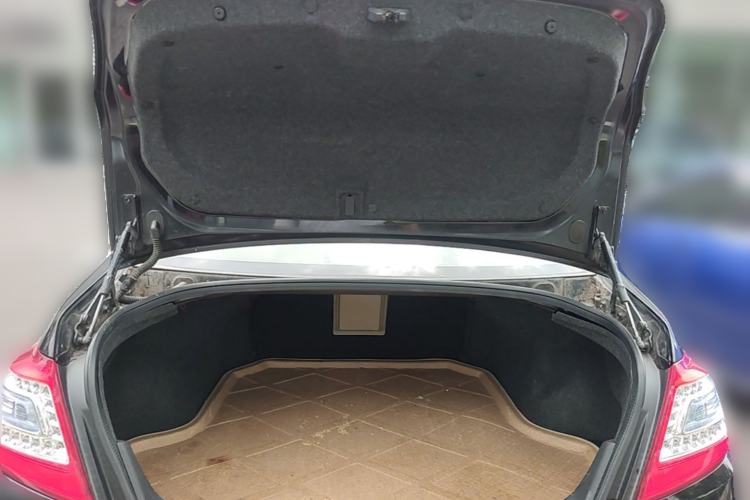 Used Nissan Teana 2011 2.5L XL Advanced Edition Trunk