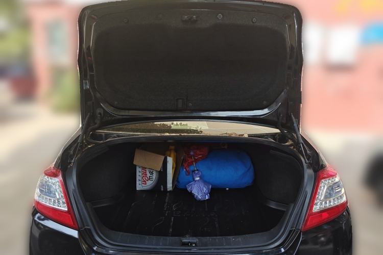 Used Nissan Teana 2011 2.5L XL Glory Edition Trunk