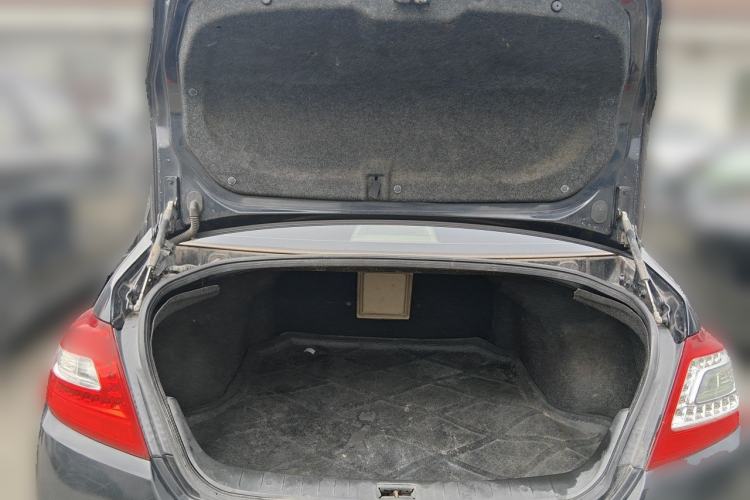 Used Nissan Teana 2011 2.0L XL Comfort Edition Trunk