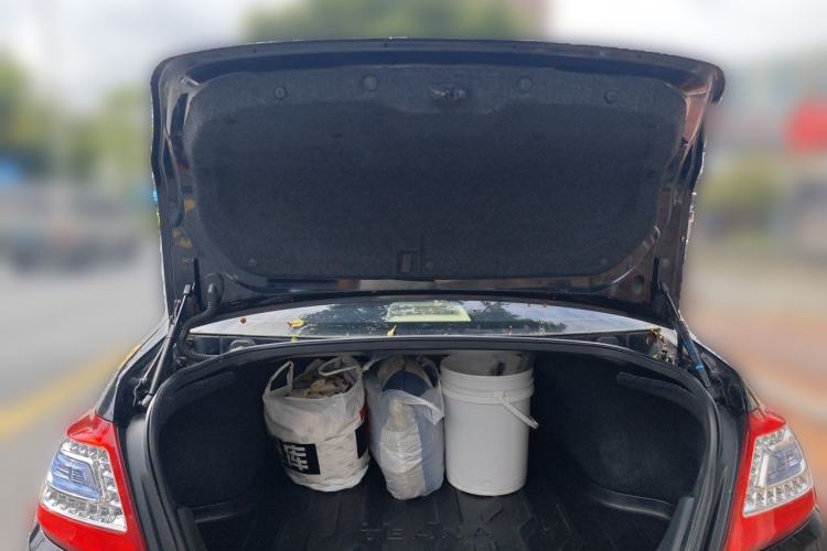 Used Nissan Teana 2011 2.0L XL Comfort Edition Trunk