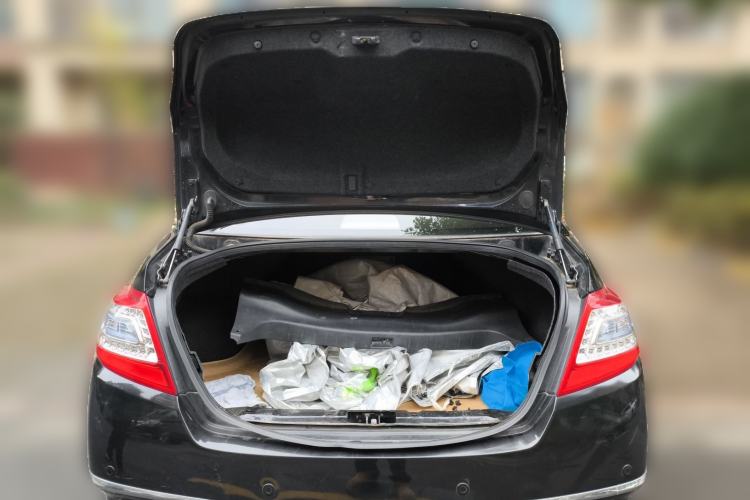 Used Nissan Teana 2011 2.0L XL Comfort Edition Trunk