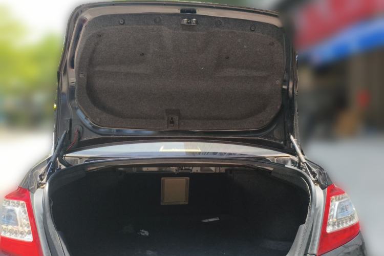 Used Nissan Teana 2011 2.5L XL Advanced Edition Trunk