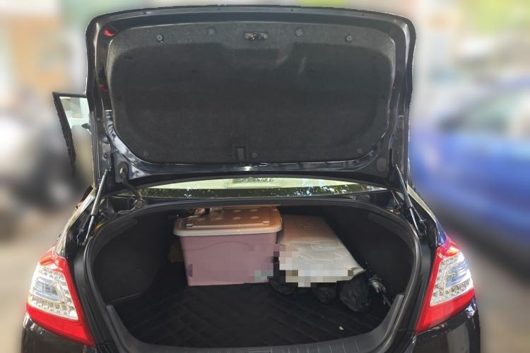 Used Nissan Teana 2011 2.0L XL Comfort Edition Trunk