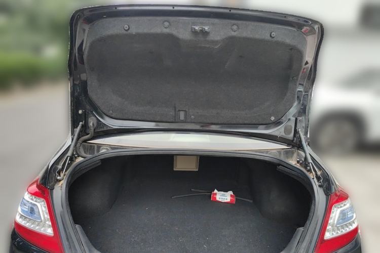 Used Nissan Teana 2011 2.0L XL Comfort Edition Trunk