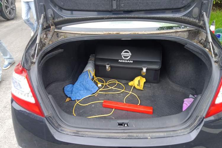 Used Nissan Teana 2011 2.0L XL Comfort Edition Trunk