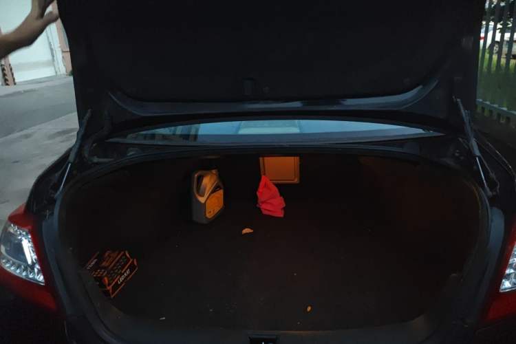 Used Nissan Teana 2011 2.0L XL Comfort Edition Trunk