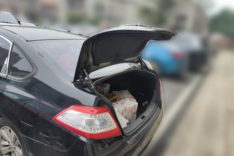 Used Nissan Teana 2011 2.5L XL Glory Edition Trunk