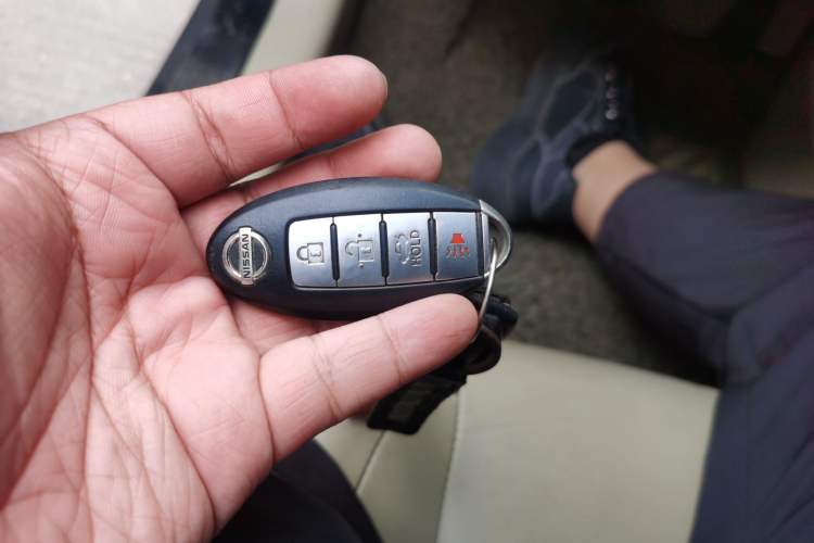 Used Nissan Teana 2011 2.0L XL Glory Edition Vehicle Key