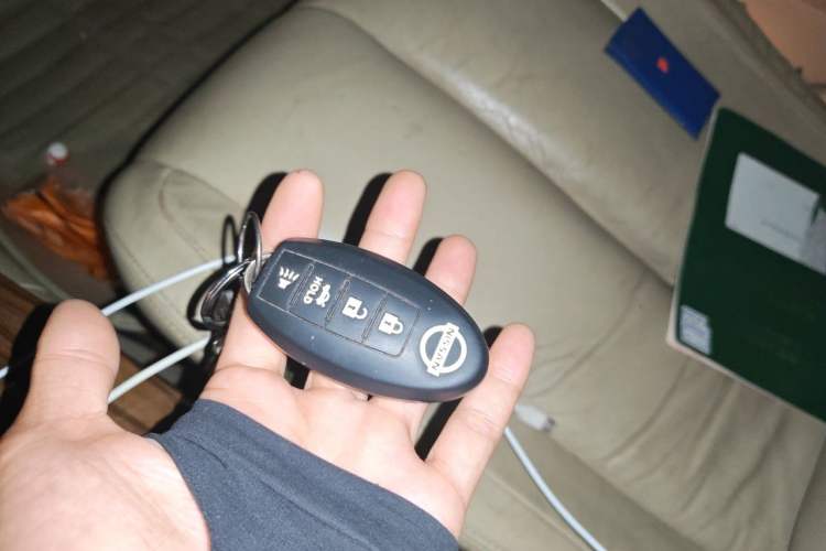 Used Nissan Teana 2011 2.0L XL Comfort Edition Vehicle Key