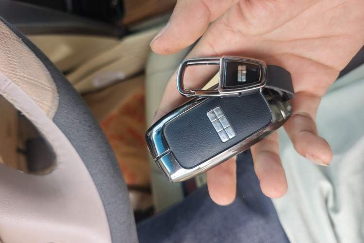 Used Nissan Teana 2011 2.5L XL Advanced Edition Vehicle Key