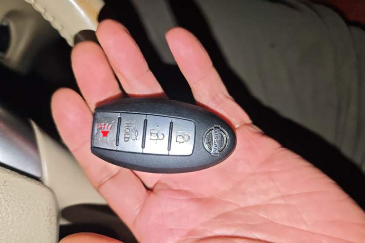 Used Nissan Teana 2011 2.0L XL Comfort Edition Vehicle Key