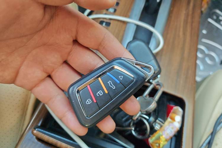 Used Nissan Teana 2011 2.0L XL Comfort Edition Vehicle Key