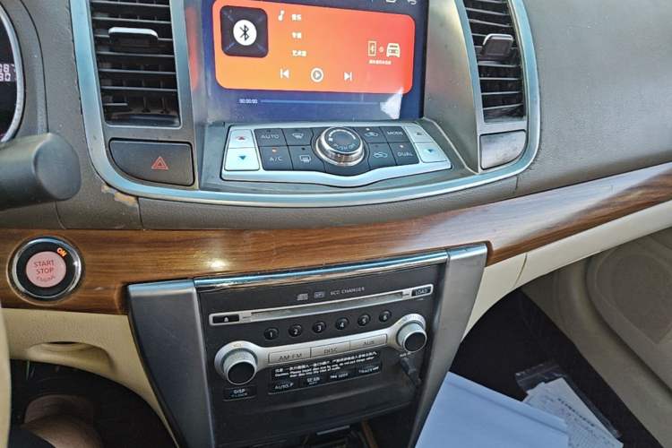 Used Nissan Teana 2011 2.5L XL Advanced Edition Audio And AC Panel