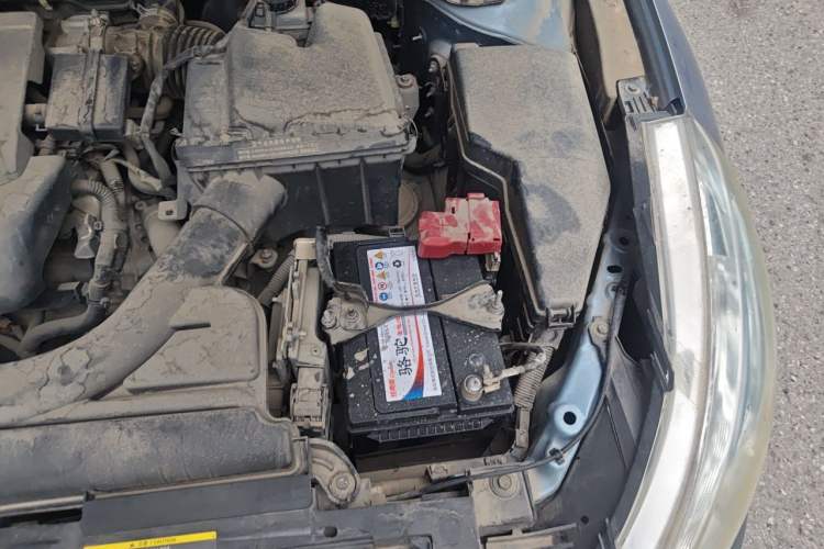 Used Nissan Teana 2011 2.0L XL Comfort Edition Engine Bay Left