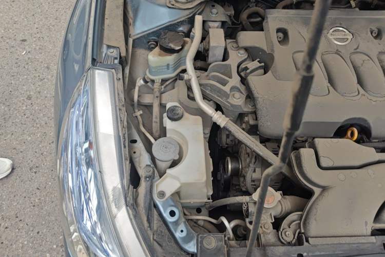 Used Nissan Teana 2011 2.0L XL Comfort Edition Engine Bay Right