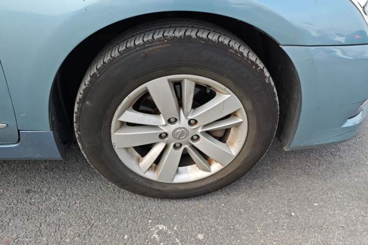 Used Nissan Teana 2011 2.0L XL Comfort Edition Right Front Wheel Hub